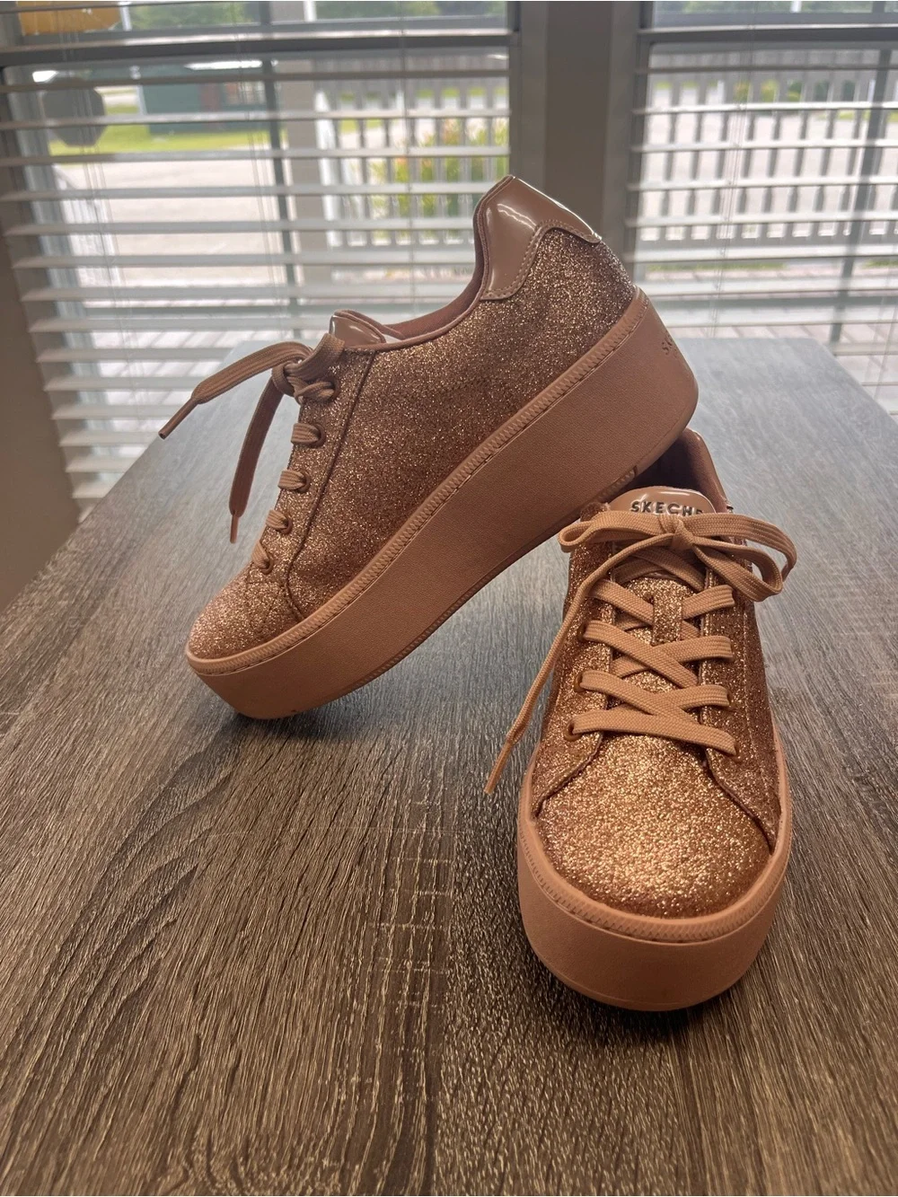 Skechers Women's Rose Gold Glitter Platform Trainers Plateau Size 7